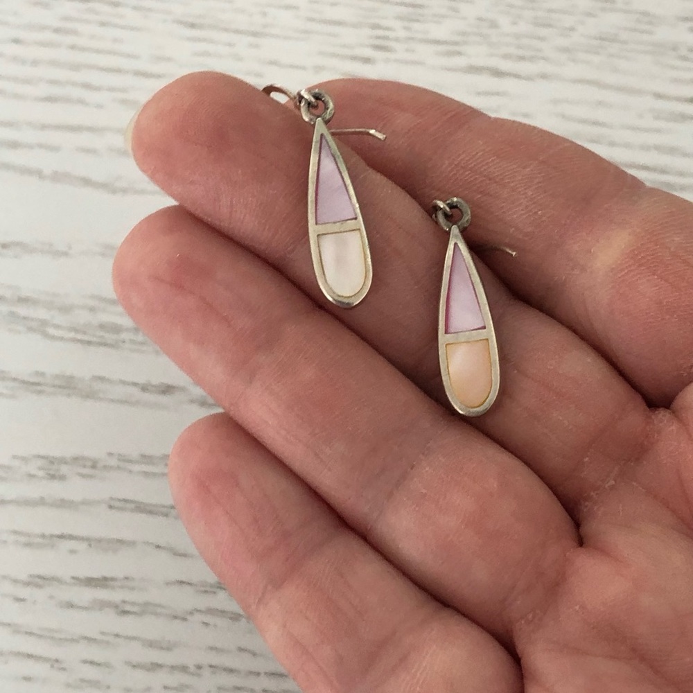 Dangle Pearl Earrings